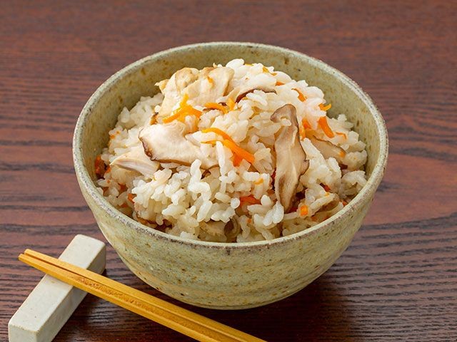 Takikomi Gohan (Japanese Mixed Rice)