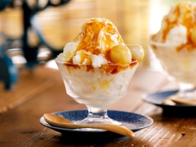 Mitarashi Kakigori (shaved ice)