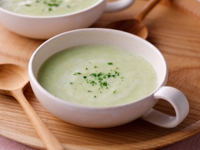 Cabbage Potage with Soy Milk