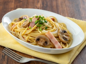 Mushroom and Bacon Spaghetti