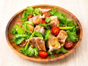 Grilled chicken salad with ponzu sauce