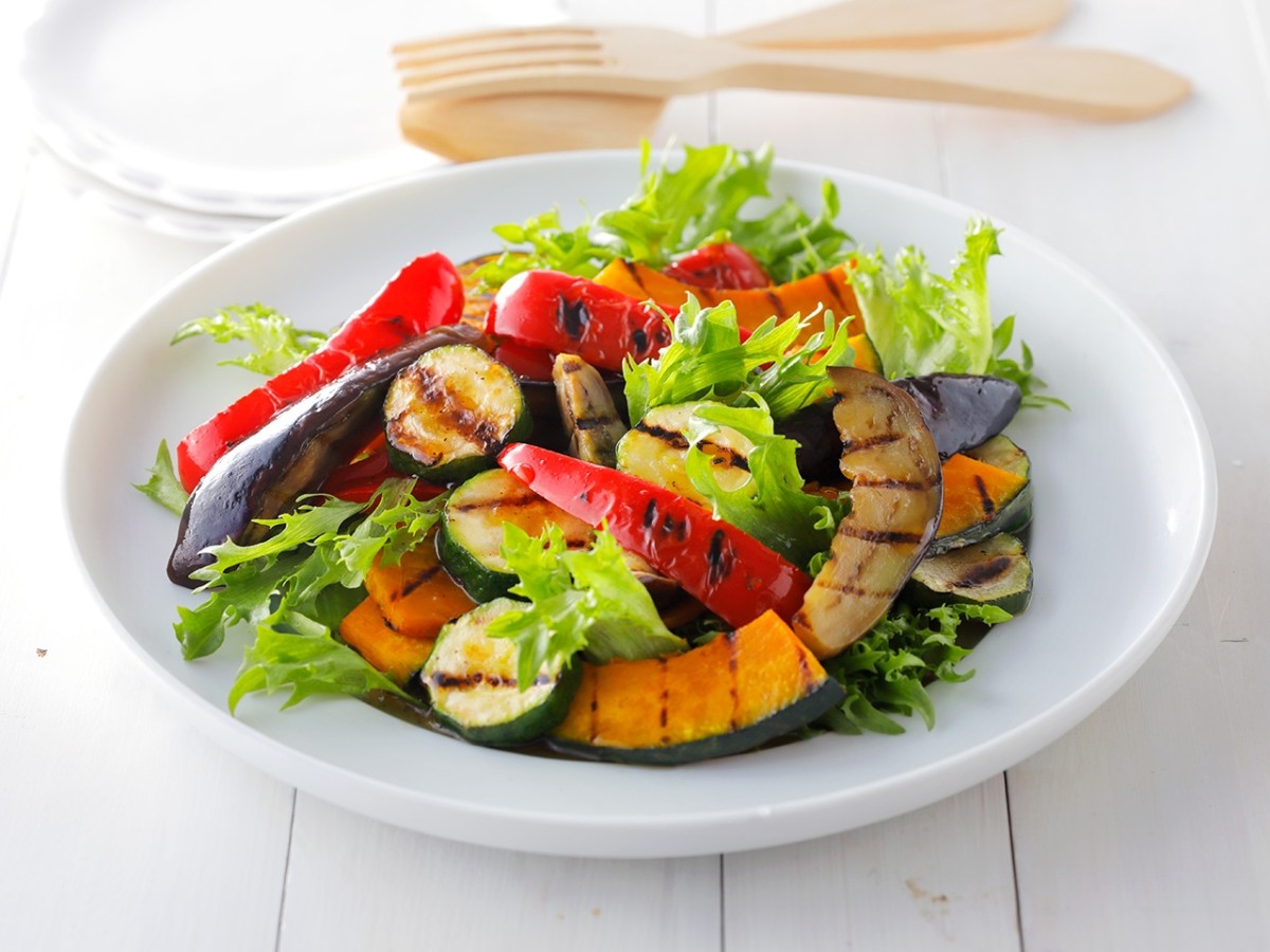 Grilled_vegetable_sa